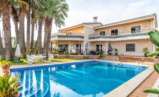 Villa in Dehesa de Campoamor, Orihuela, Land Valencia 1