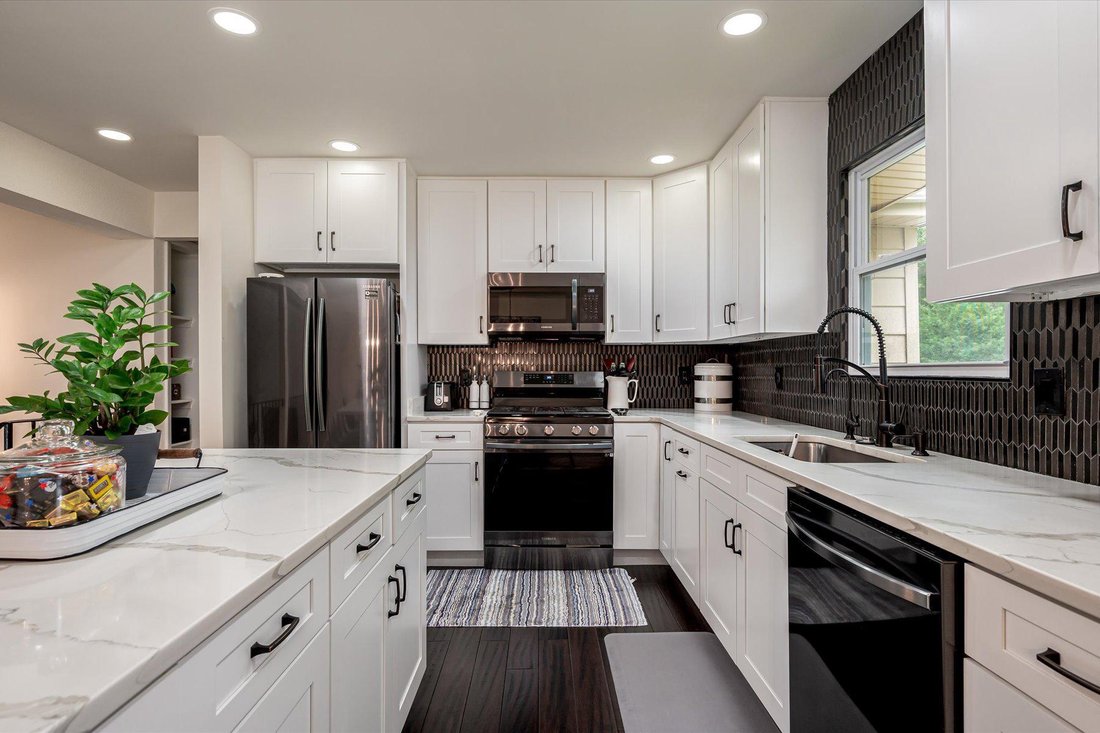 12204 Sir Lancelot Dr In Glenn Dale, Maryland, United States For Sale