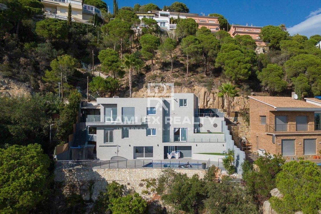 House in Lloret de Mar, Catalonia, Spain 5 - 13397485