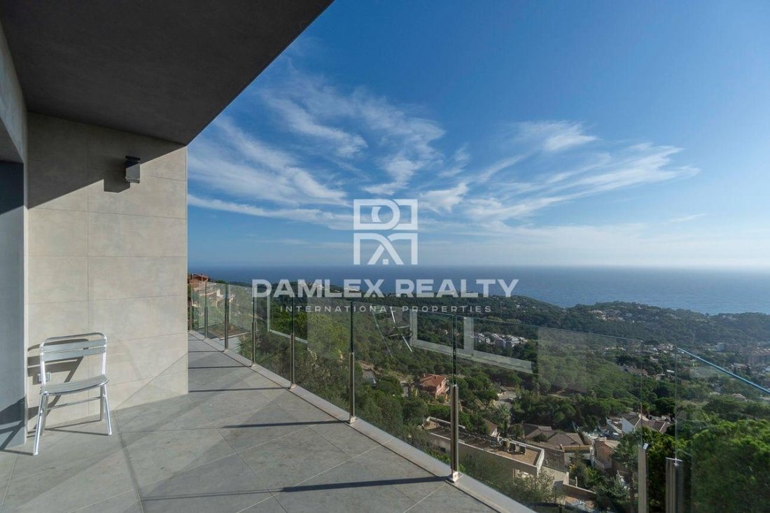 House in Lloret de Mar, Catalonia, Spain 3 - 13397485