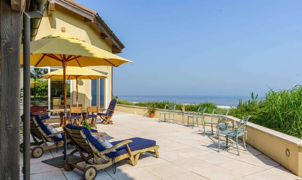 Picture Idea: A Rare Oceanfront Rental Home In Amagansett New York United