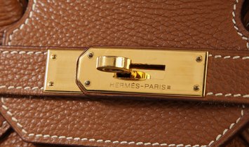 HERMÈS Birkin 35 Togo Leather Handbag - Gold with Gold Hardware