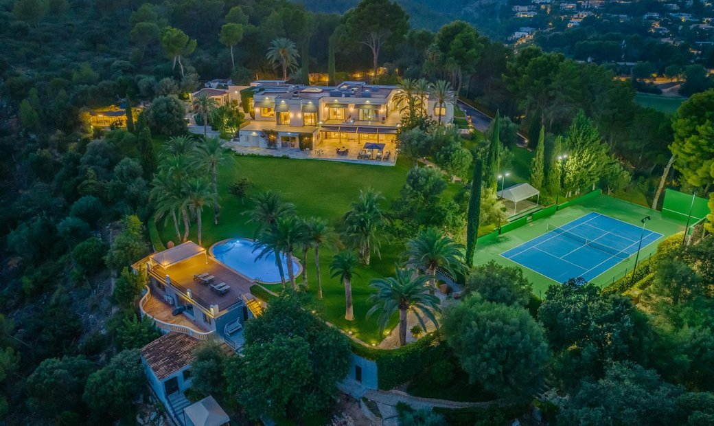 Stunning Property In Son Vida With Absolute In Palma, Balearic Islands