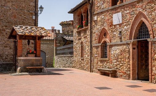 Medieval Castle For Sale Between Chianti And Valdambra, Tuscany