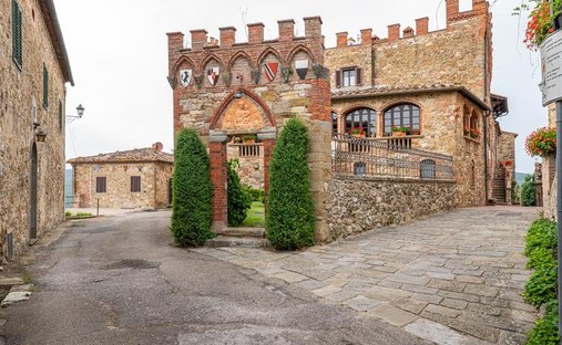 Medieval Castle For Sale Between Chianti And Valdambra, Tuscany