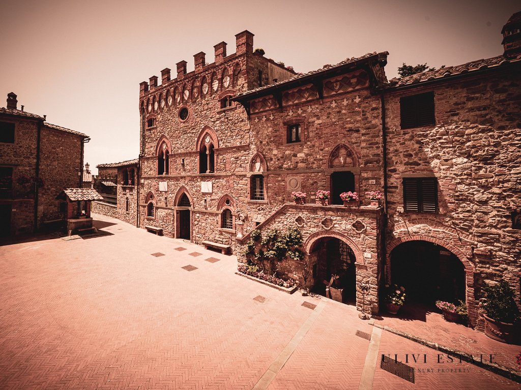 Castle in Montebenichi, Tuscany, Italy 2 - 13401059