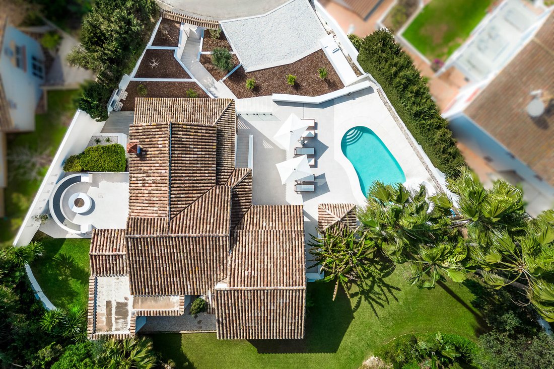 Villa in Marbella, Andalusia, Spain 4 - 13401211