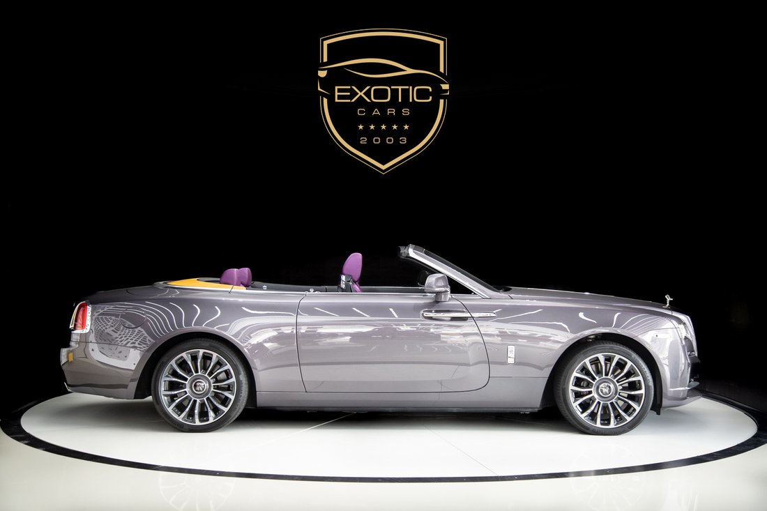 Cabriolet in Dubai, Dubai, United Arab Emirates 4 - 13408189