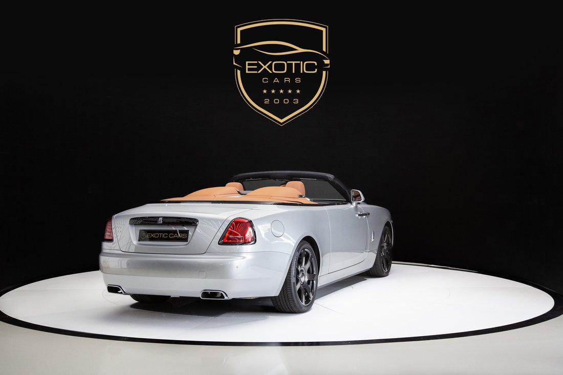 Cabriolet in Dubai, Dubai, United Arab Emirates 3 - 13408191