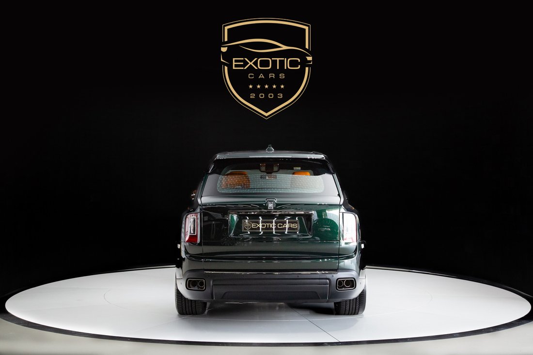 Suv in Dubai, Dubai, United Arab Emirates 5 - 13408185