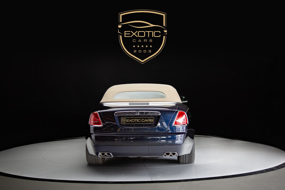 Cabriolet in Dubai, Dubai, United Arab Emirates 3 - 13408187