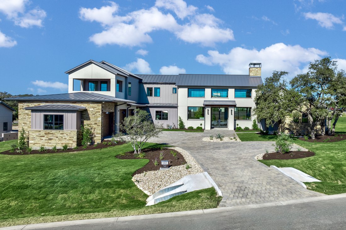 Epitome Of Architectural Elegance And Modern In Spicewood, Texas