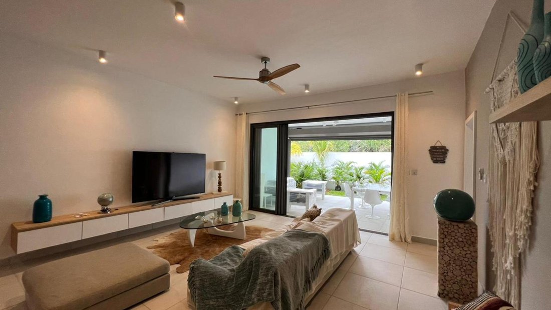Apartment in Grand Baie, Pamplemousses District, Mauritius 1 - 13402566