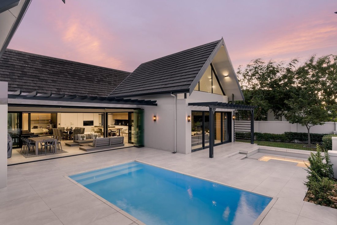 State Of T In Val De Vie Winelands Lifestyle Estate, Western Cape