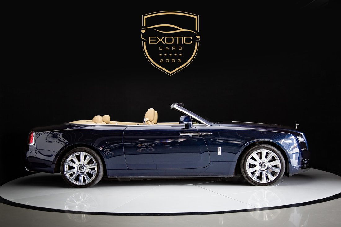 Cabriolet in Dubai, Dubai, United Arab Emirates 4 - 13408187