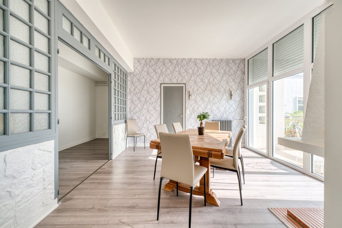 Duplex 180 M2 Sea View Town Center In Royan, Nouvelle Aquitaine, France