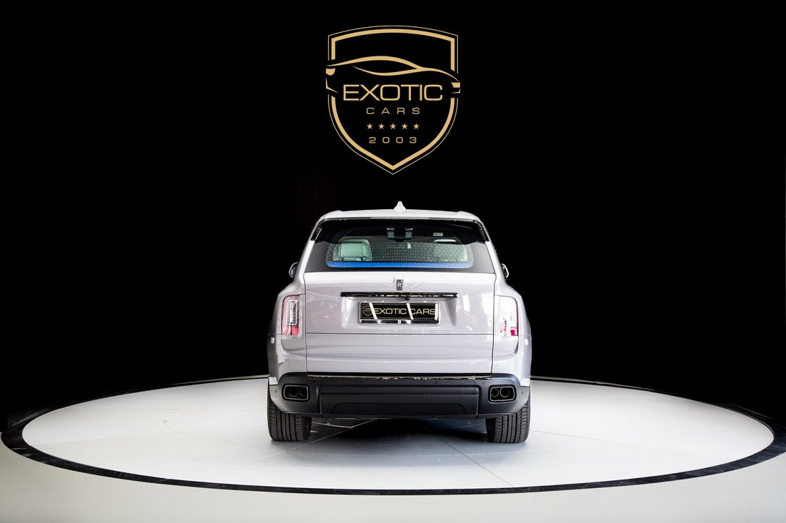 Suv in Dubai, Dubai, United Arab Emirates 2 - 13408184