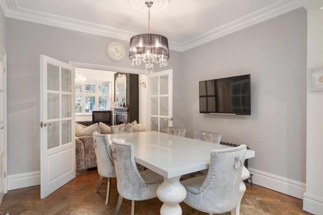 House in Northfields, Ealing, England 4 - 13402694