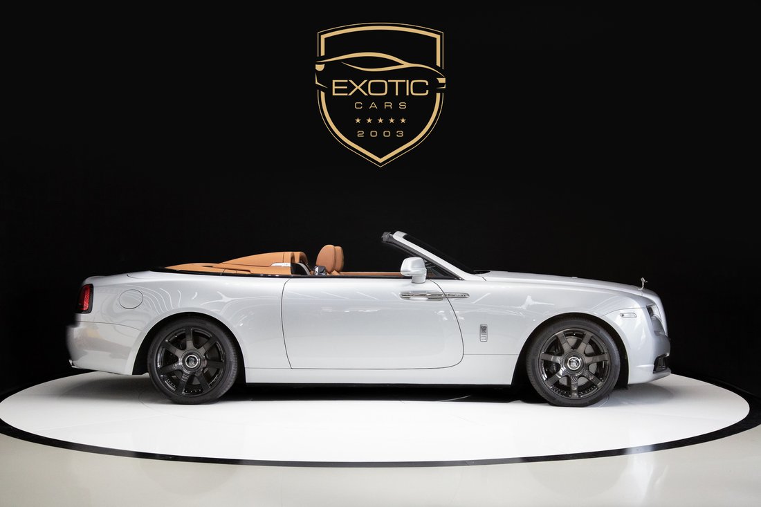 Cabriolet in Dubai, Dubai, United Arab Emirates 4 - 13408191