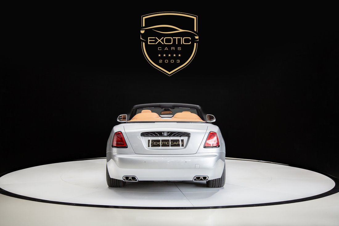 Cabriolet in Dubai, Dubai, United Arab Emirates 2 - 13408191