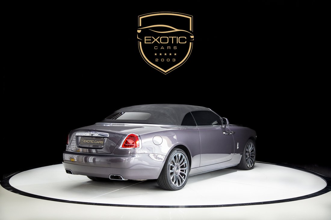 Cabriolet in Dubai, Dubai, United Arab Emirates 3 - 13408189