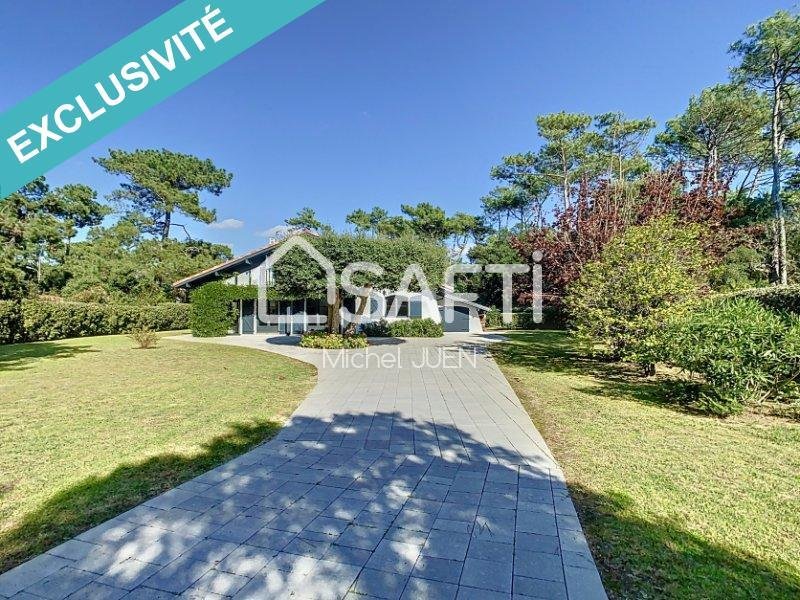 Labenne Ocean La Plage A Pied In Labenne, Nouvelle Aquitaine, France