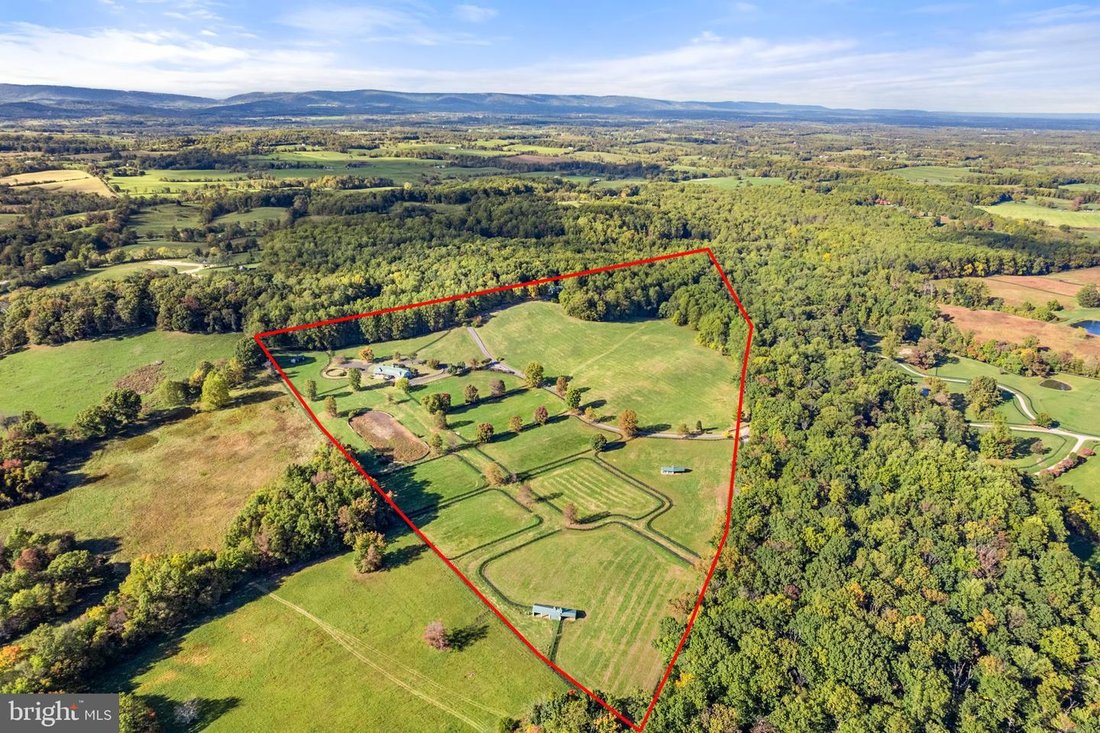 Rural Living At Its Finest On Fifty In The Plains, Virginia, United