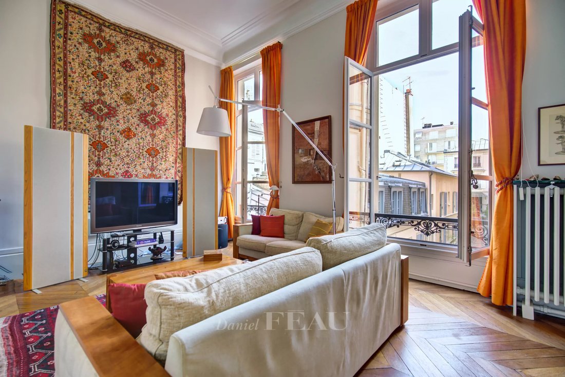 Versailles An Elegant 3 Bed Apartment In Versailles, île De France