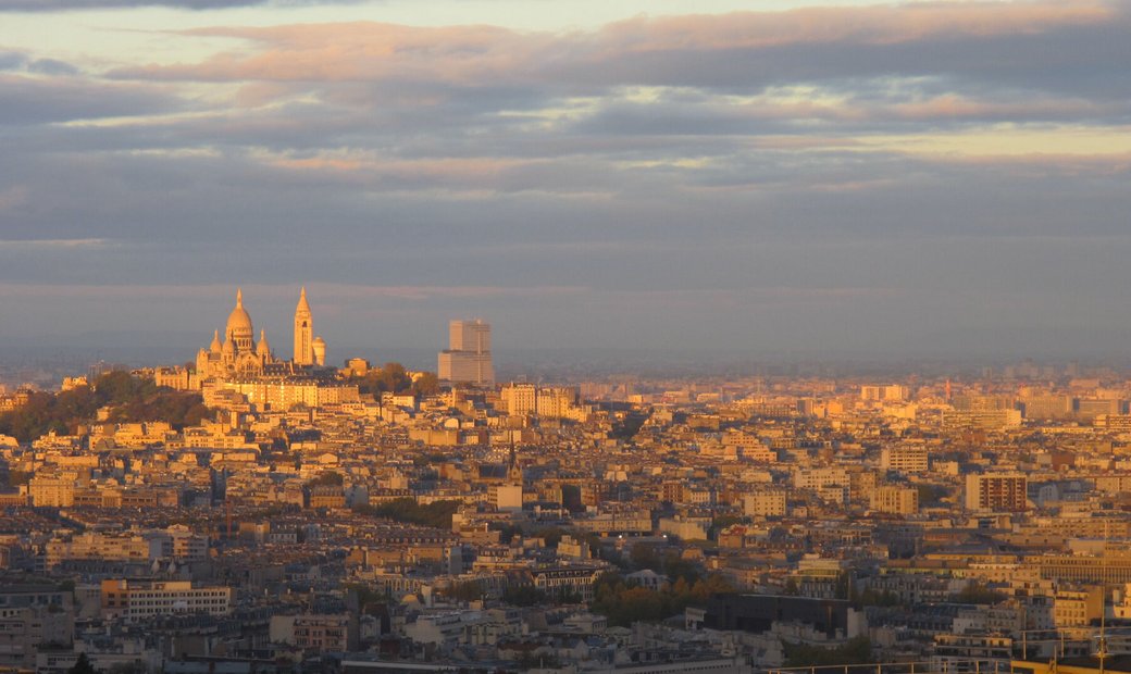 3/4 Bedroom Apartment With View Of The Eiffel In Paris, île De France