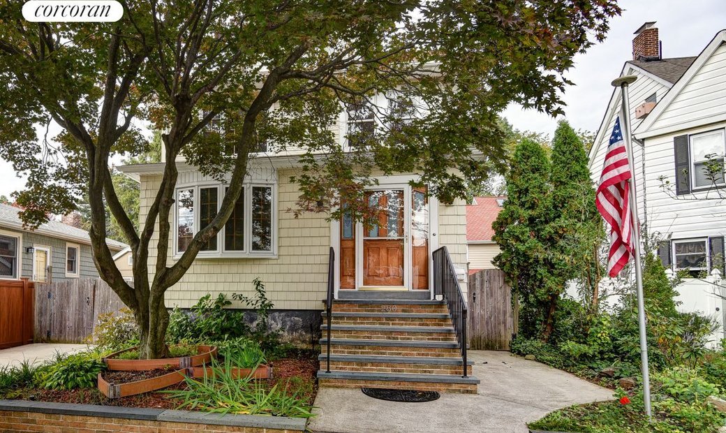 280 Clinton B Fiske Avenue, Staten Island, In New York, New York