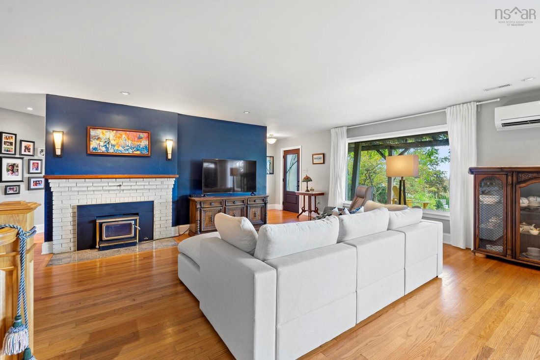 109 Skyway Drive, Wolfville, Ns B4 P 1 S3 In Wolfville, Nova Scotia