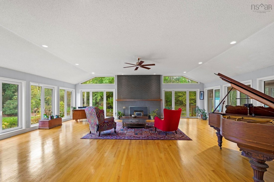 109 Skyway Drive, Wolfville, Ns B4 P 1 S3 In Wolfville, Nova Scotia