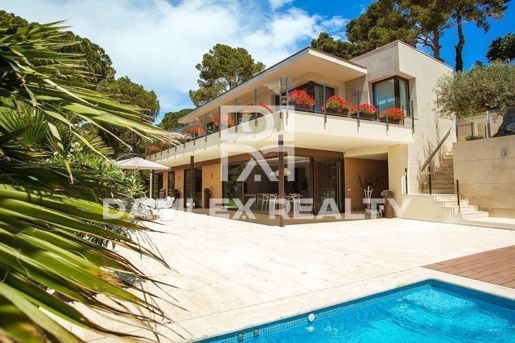 House in Tossa de Mar, Catalonia, Spain 2 - 10731364