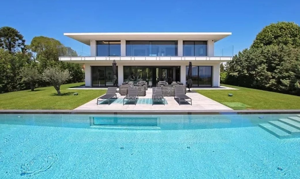 Luxury Villas Frontline Beach In Gammarth In Gammarth, Tunis, Tunisia