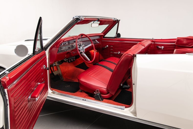 Cabriolet in Charlotte, United States 2 - 13411720