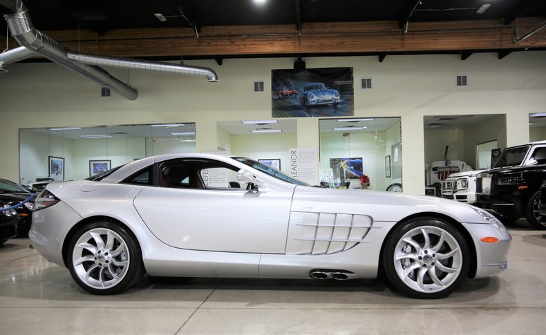 Coupe in Chatsworth, United States 1 - 13411675