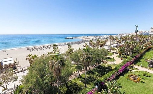 Apartment in Puerto Banus, Marbella, Spain 1