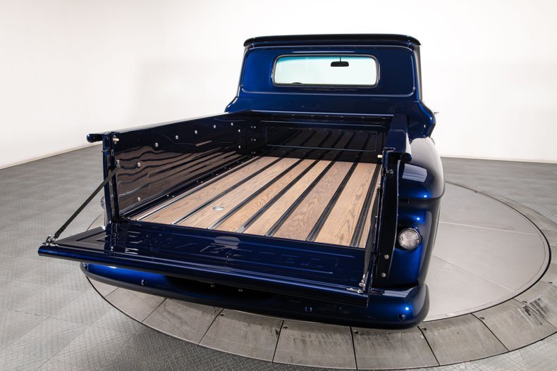 Pickup in Charlotte, United States 4 - 13411802