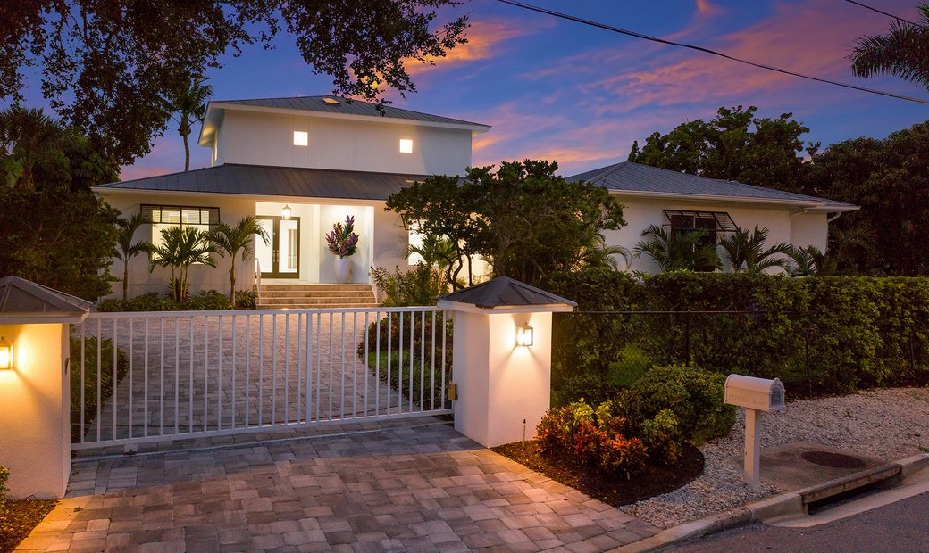 Hudson Bayou Add In Sarasota, Florida, United States For Sale (13414194)