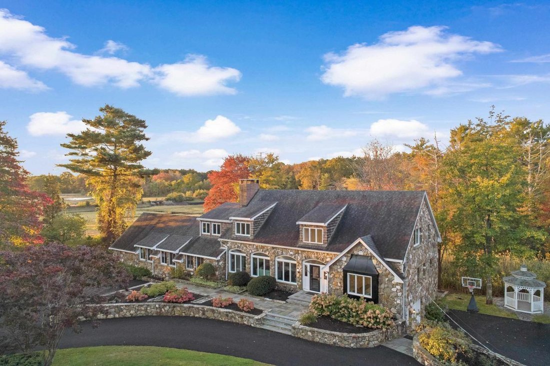 7 Bedrooms Single Family In Hampton Falls, New Hampshire, United States For Sale (13414262)