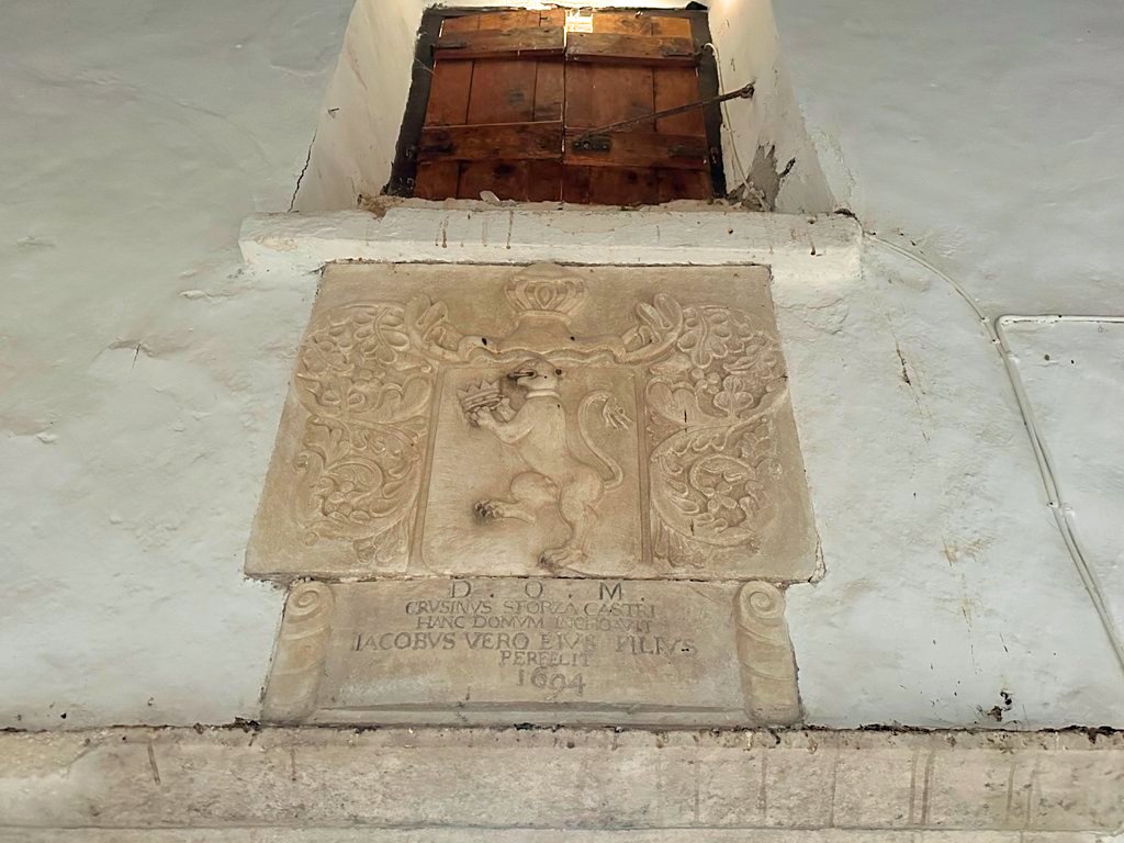 A Venetian Duke’s Legacy: Naxos Kastro’s Crown Jewel Awaits - 5