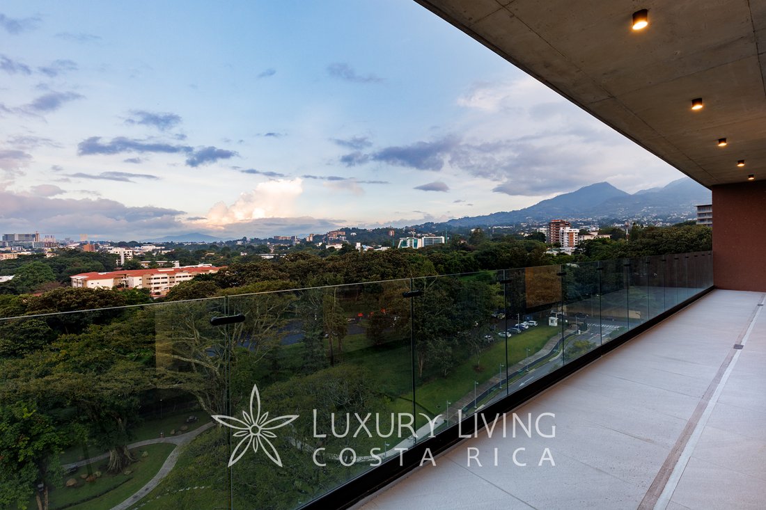 Apartment in San Rafael de Escazú, San José Province, Costa Rica 1 - 13414622