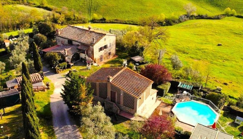 Casale In Vendita A Casole D'elsa Composto Da In Casole D'elsa, Tuscany, Italy For Sale (13321599)