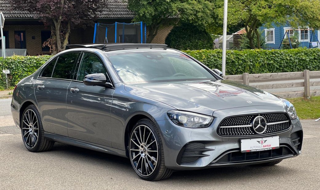 Mercedes Benz 220 In Osterholz Scharmbeck, Germany For Sale (13415355)