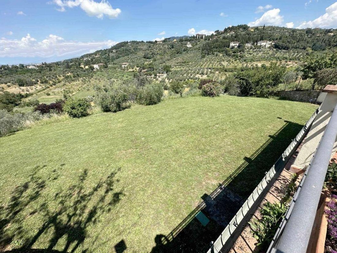 Villa in Bolognese Street, Florence, Italy 2 - 13136477