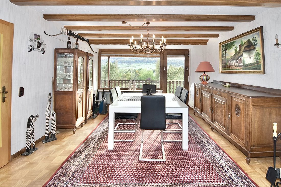 Ralingen House In Ralingen, Rhineland Palatinate, Germany For Sale