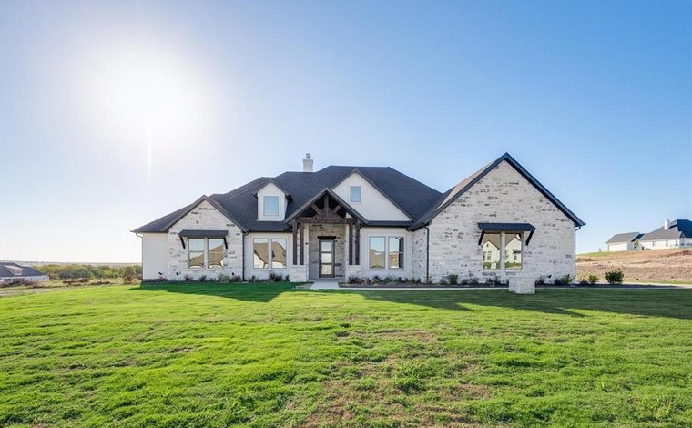 10 Amazing Houses for Sale in Fort Worth, Texas - PropertySpark