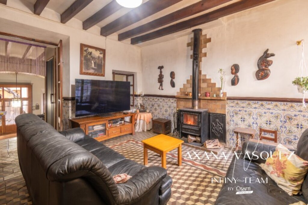 House Villa For Sell In Soller In Sóller, Balearic Islands, Spain For