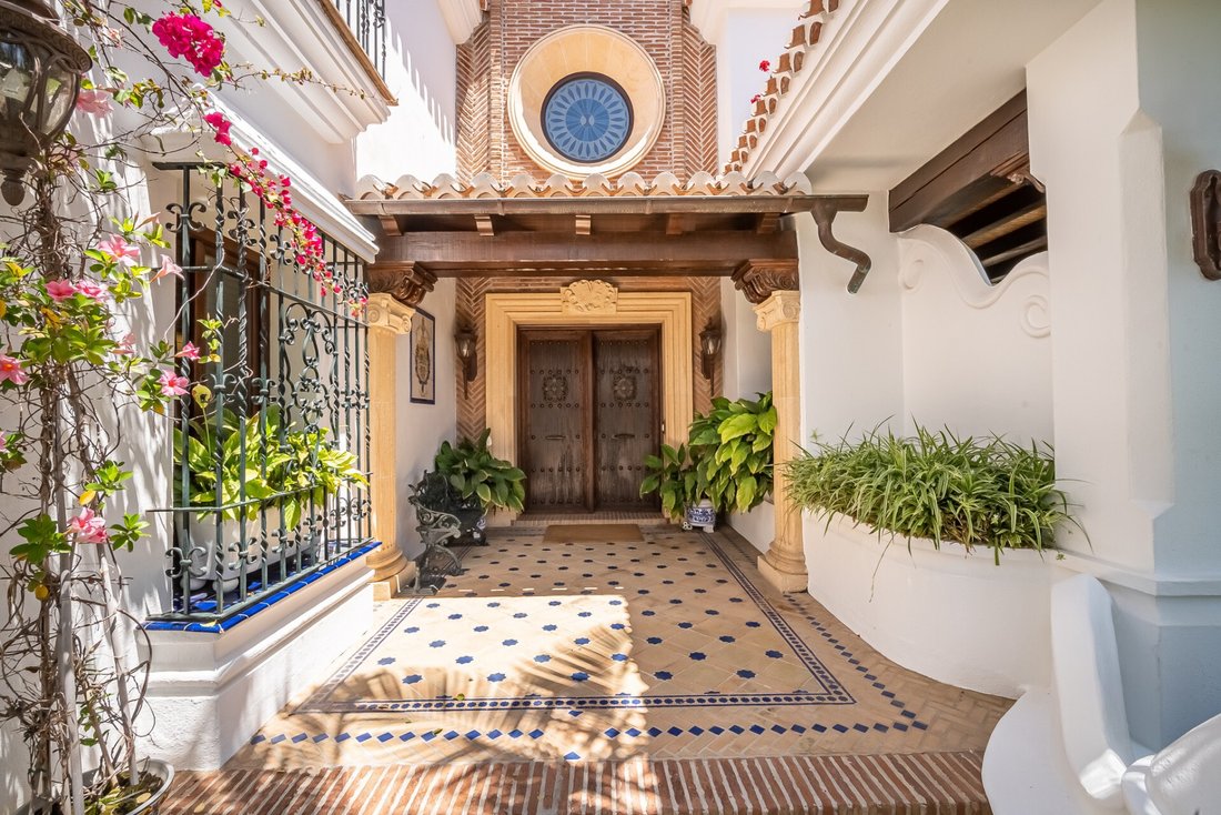 Villa in Marbella, Andalusia, Spain 3 - 11991993