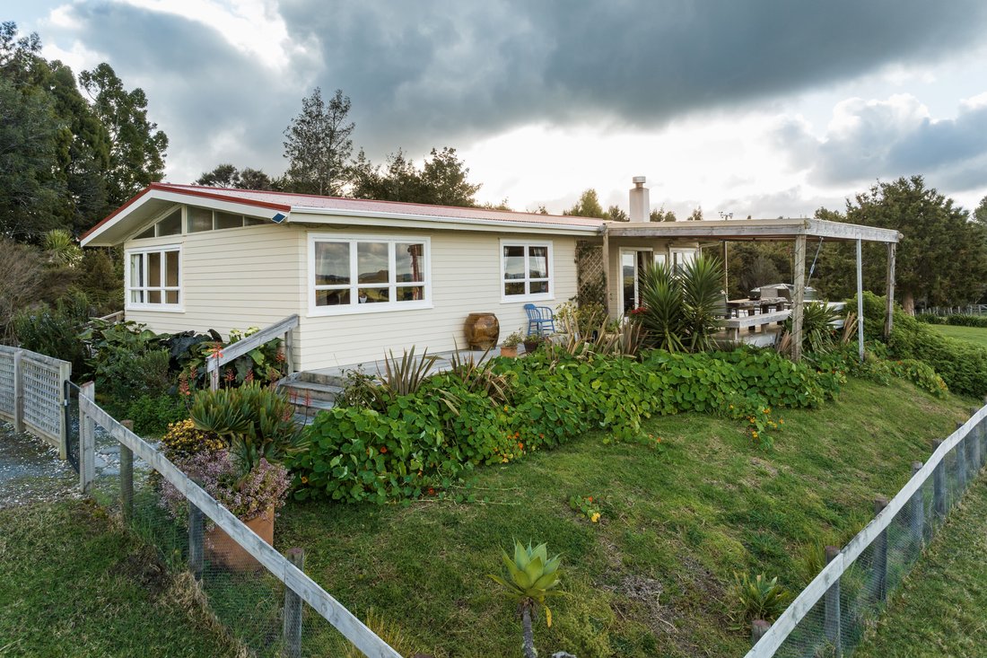 150 Bartlett Road, Waiotira In Waiotira, Northland, New Zealand For